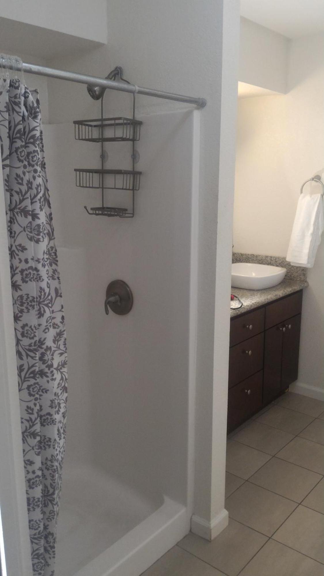 4 Bedrooms & 2.5 Bathrooms In La Los Angeles Zewnętrze zdjęcie